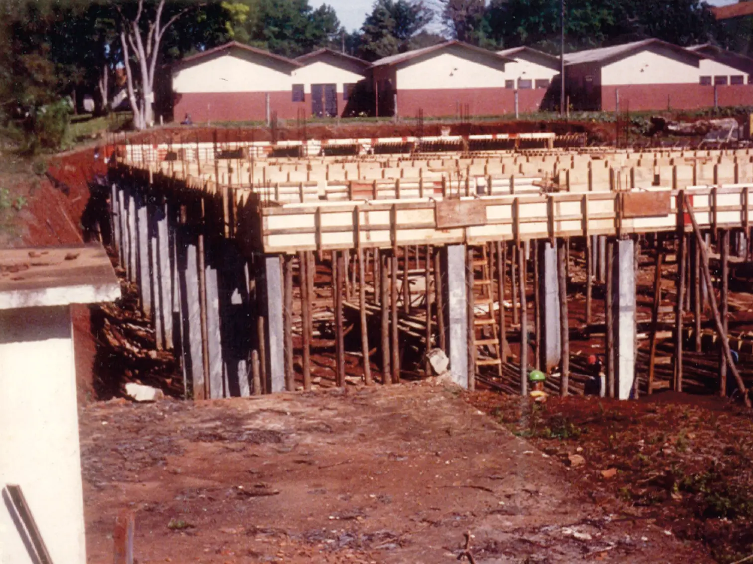 12c Construção (1989)